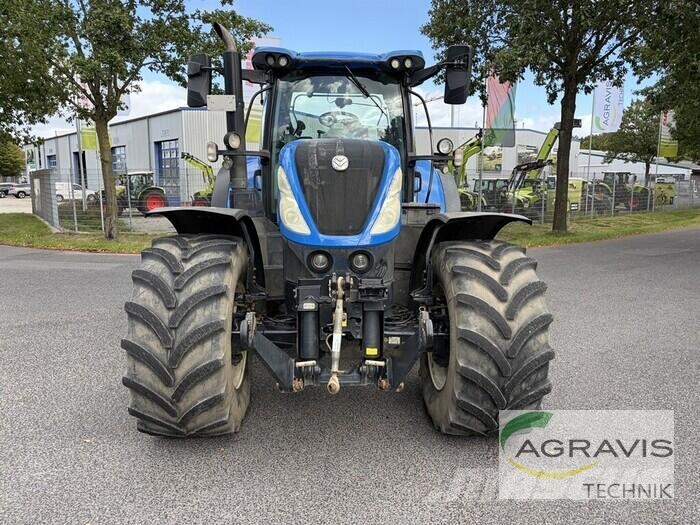 New Holland T 7.230 AUTO COMMAND Traktoren