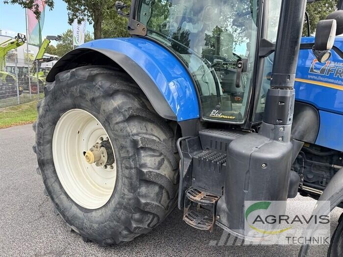 New Holland T 7.230 AUTO COMMAND Traktoren