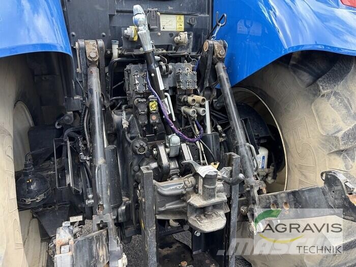 New Holland T 7.230 AUTO COMMAND Traktoren