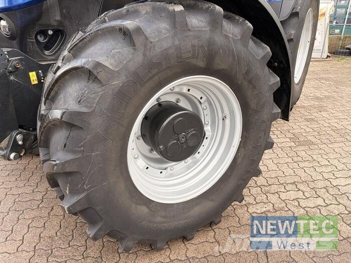New Holland T 7.270 AUTO COMMAND PLM Traktori