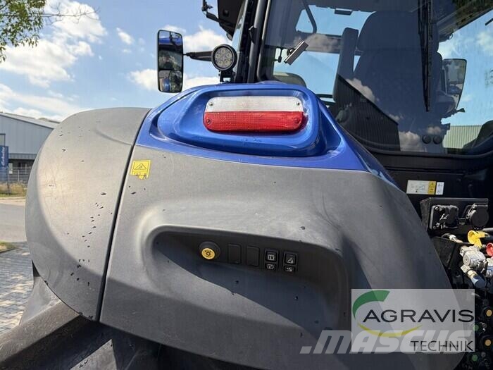 New Holland T 7.275 AUTO COMMAND HD PLM Trattori