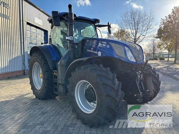 New Holland T 7.275 AUTO COMMAND HD PLM Trattori