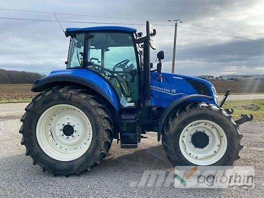 New Holland T5.120 ELECTRO COMMAND Tractors