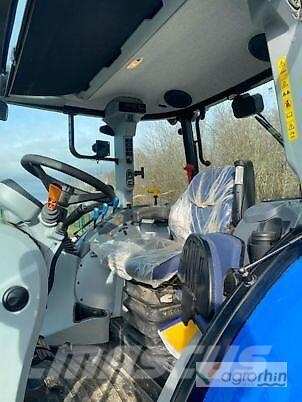 New Holland T5.120 ELECTRO COMMAND Tractors