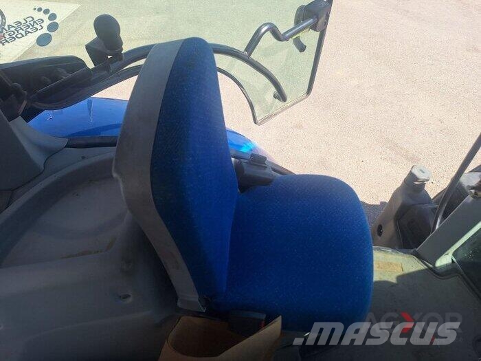 New Holland T7.200 Трактори