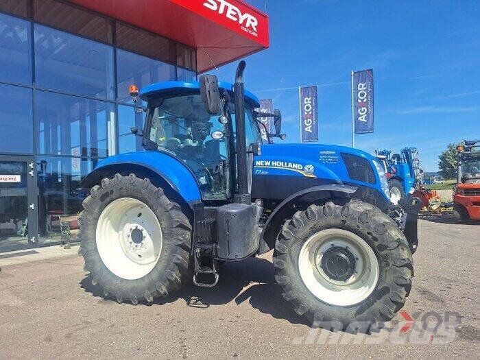 New Holland T7.200 Трактори