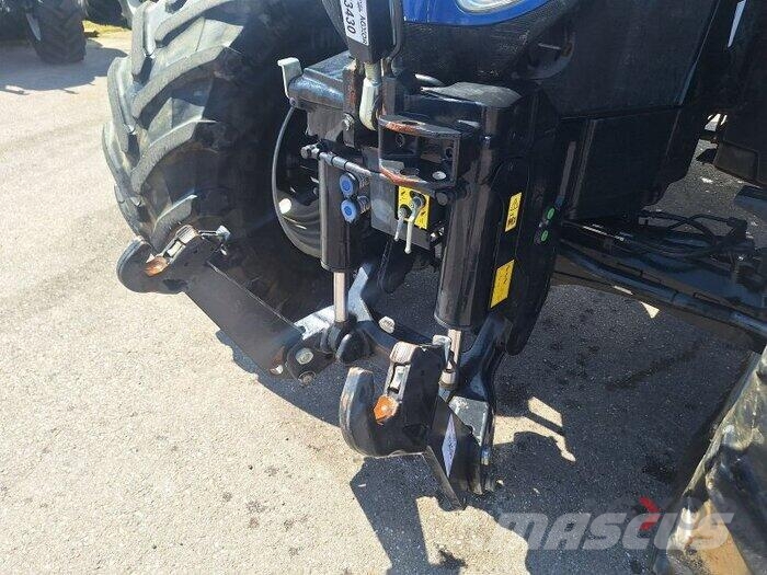 New Holland T7 270 Трактори