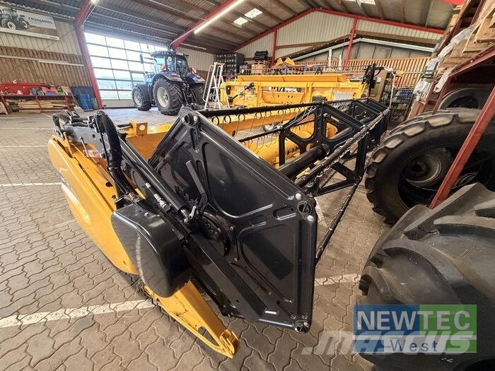 New Holland VARIFEED 5,48 M HD Dodatna oprema za kombajne