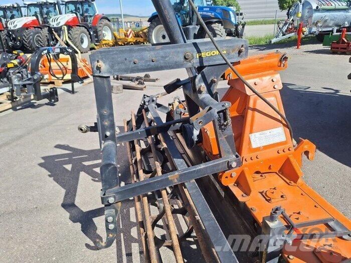 Pegoraro RC 300 Gradas vibratorias / rotocultivadoras