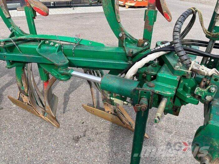 Regent TITAN 160T CX 4-schar mit Streifenkörper Other tillage machines and accessories