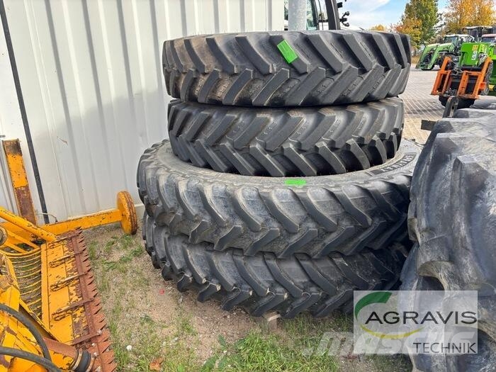 SATZ PFLEGERÄDER Gume, točkovi i felne