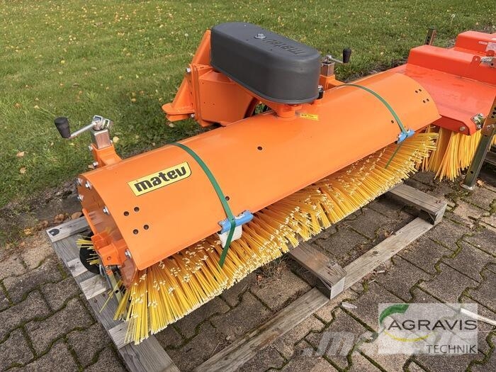 Schmidt Winterdienst FKM 140 PH Kehrer
