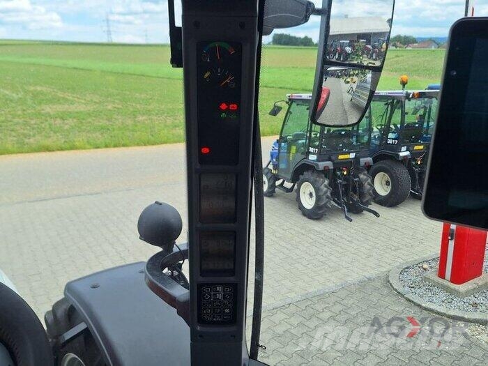Steyr 4130 Expert CVT الجرارات