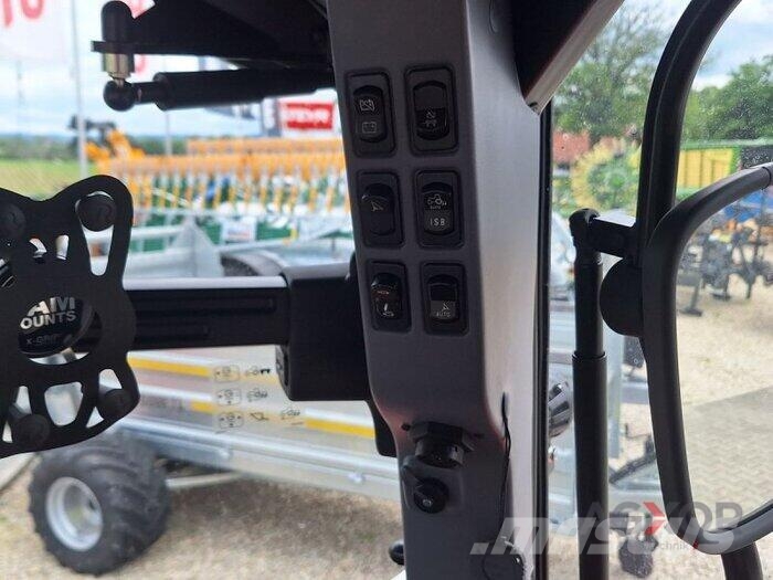 Steyr 4130 Expert CVT الجرارات