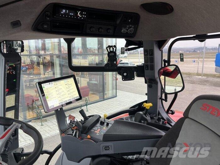 Steyr 4135 Profi CVT Traktorit