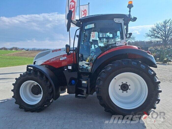 Steyr 4140 Expert CVT H Traktorit
