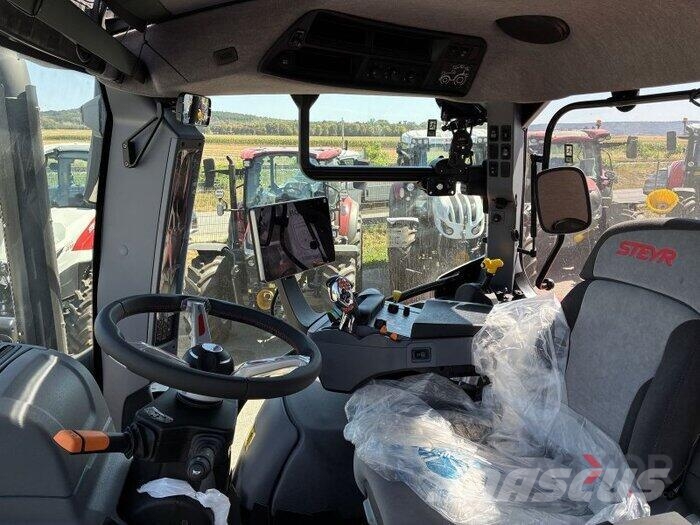 Steyr 4145 Profi CVT Traktorit