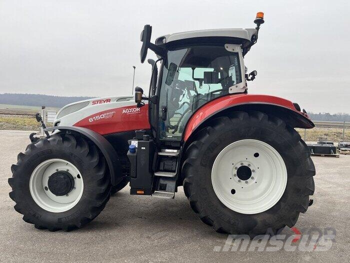 Steyr 6150 Profi CVT (Stage V) Traktoriai
