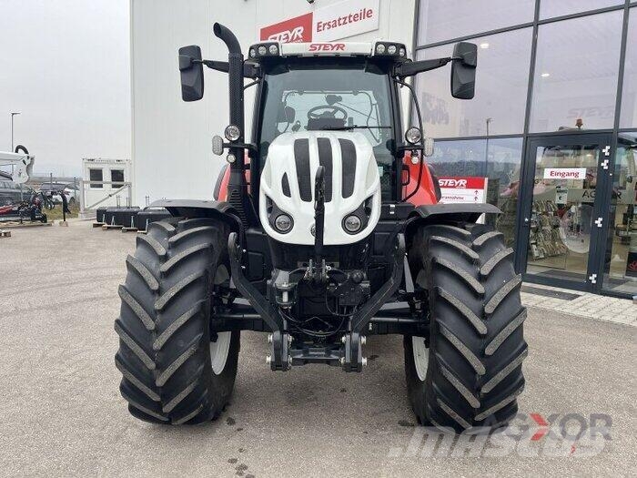 Steyr 6150 Profi CVT (Stage V) Traktoriai