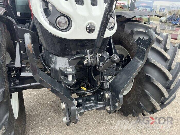 Steyr 6150 Profi CVT (Stage V) Traktoriai