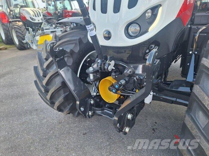 Steyr 6150 Profi CVT (Stage V) الجرارات