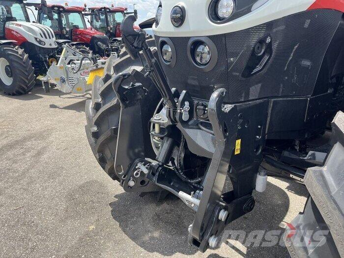 Steyr 6220 Absolut CVT الجرارات