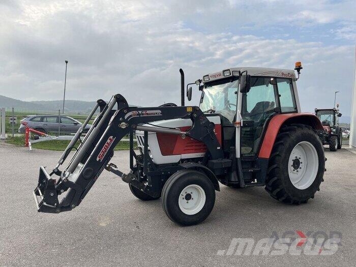 Steyr 9078 الجرارات