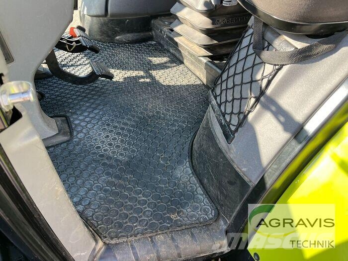 Steyr ABSOLUT 6185 CVT Traktorit