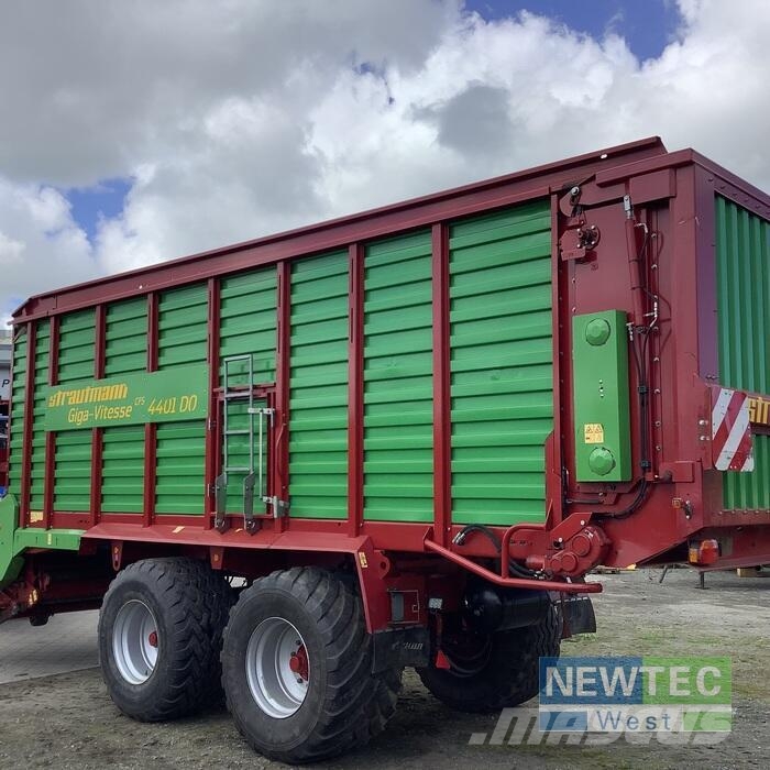 Strautmann GIGA-VITESSE CFS 4401 DO مقطورات ذاتية التحميل