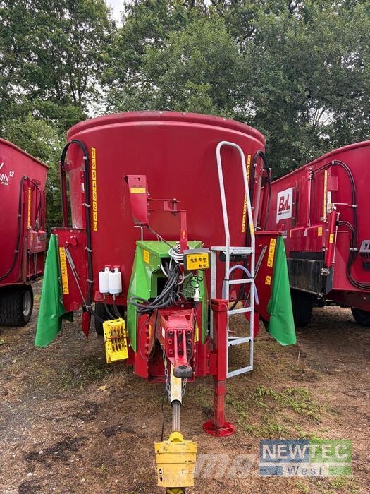 Strautmann VERTI-MIX 2401 DOUBLE Otros equipos y accesorios para ganadería