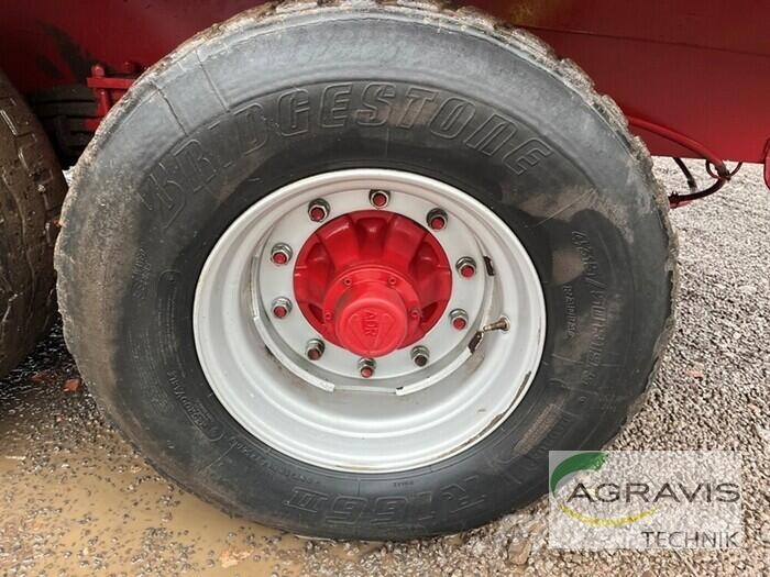 Strautmann VERTI-MIX 3101 ملقمات خلاط