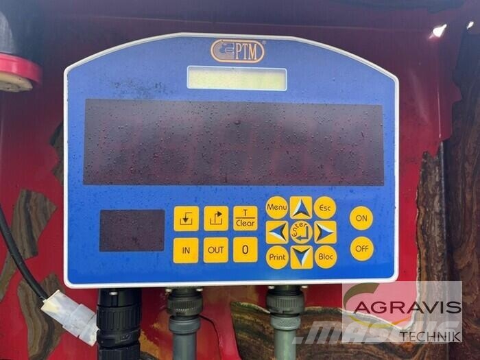 Strautmann VERTI-MIX 3101 ملقمات خلاط