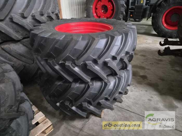 Trelleborg Premia KR 540/65R30 الإطارات والعجلات والحافات