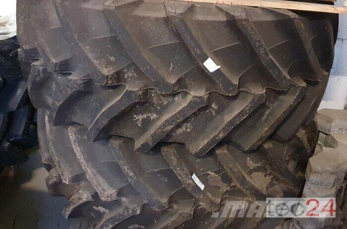 Trelleborg TM 800 Ελαστικά και ζάντες