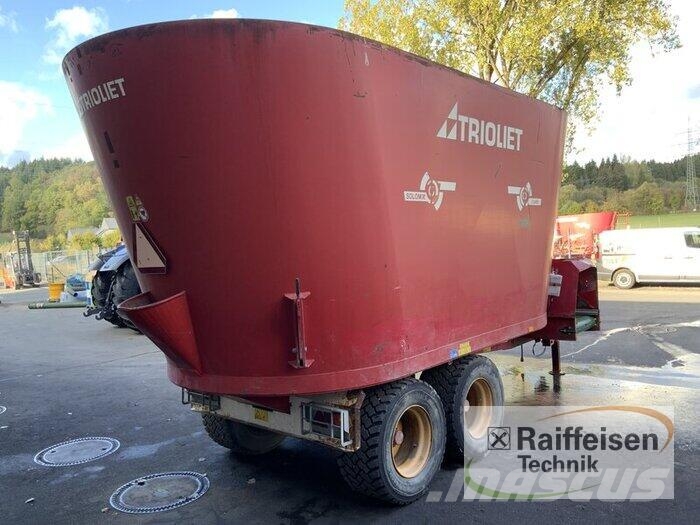 Trioliet W-2400 Mikser besleyiciler