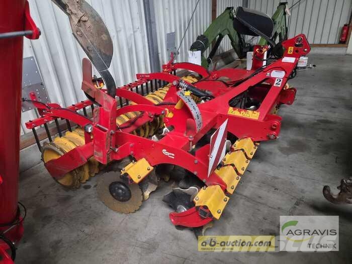 Väderstad CARRIER 300 كاسحات