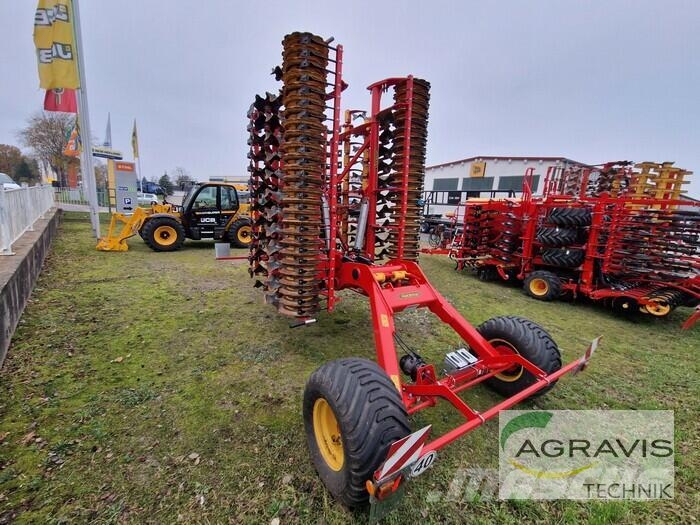 Väderstad CARRIER XT 625 Grades