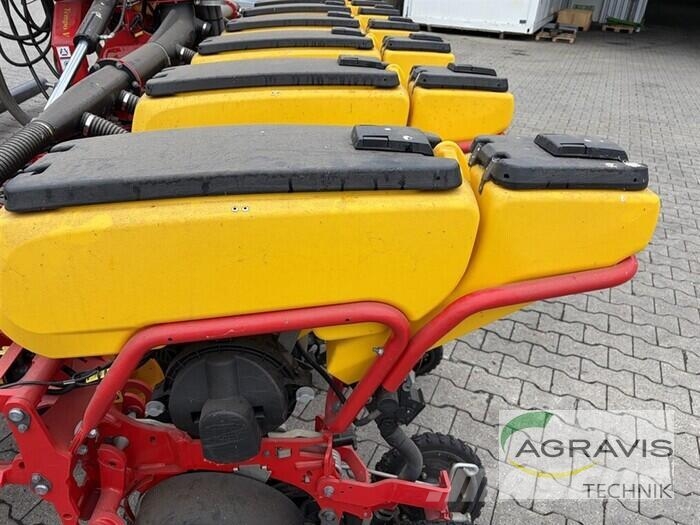 Väderstad TEMPO TPV 9 + Fronttank FH 2200 Taladros