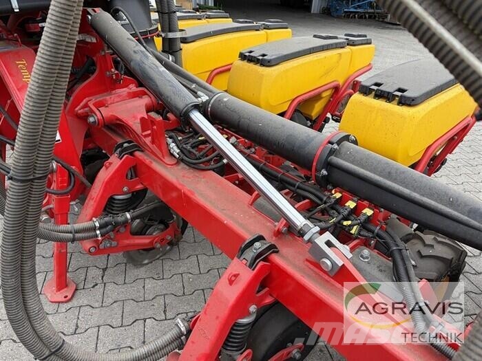 Väderstad TEMPO TPV 9 + Fronttank FH 2200 Taladros