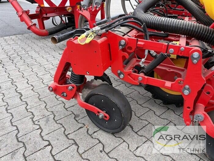Väderstad TEMPO TPV 9 + Fronttank FH 2200 Taladros