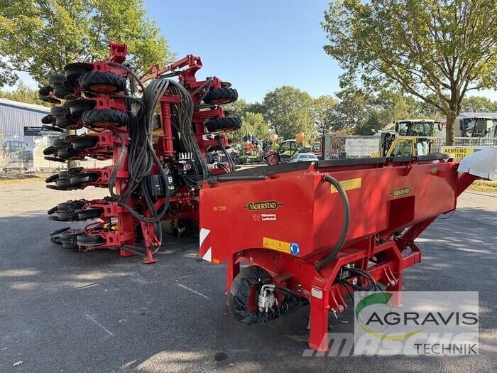 Väderstad TEMPO V 12 + FH 2200 Fronttank Zaaimachines
