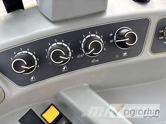 Valtra A105 Трактори