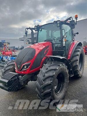Valtra A105MH4 Tractors