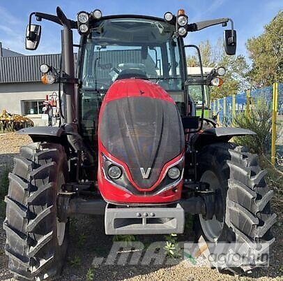 Valtra A95 Tractoare