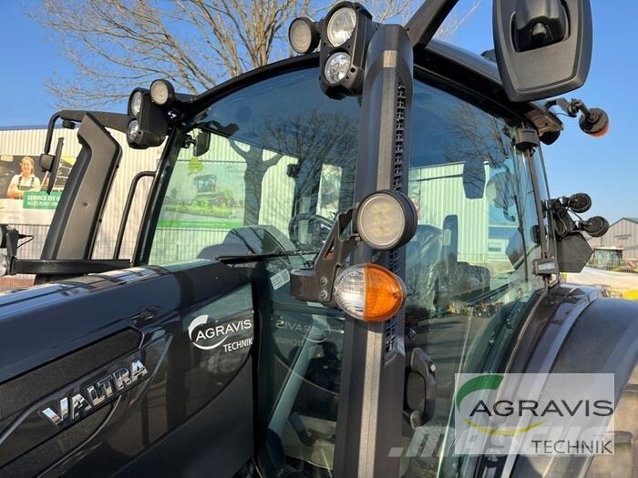 Valtra G 135 A Traktori