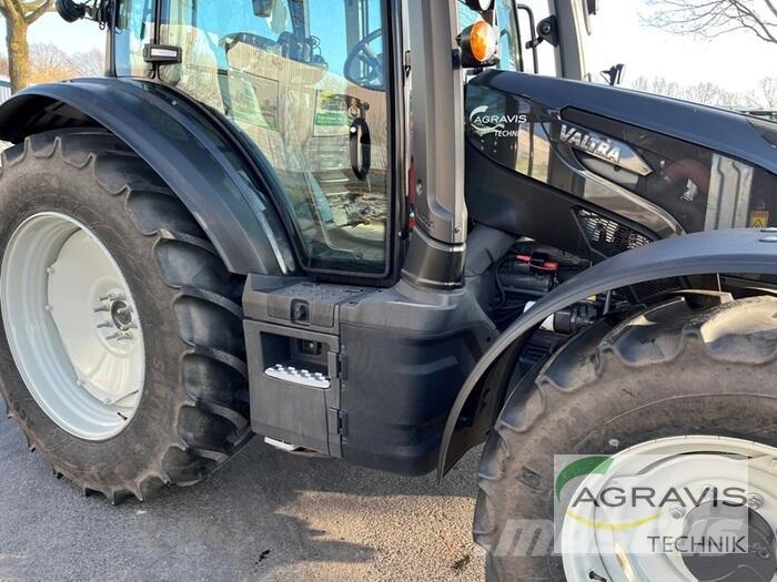 Valtra G 135 A Traktori