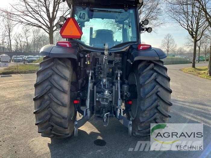 Valtra G 135 A Traktori