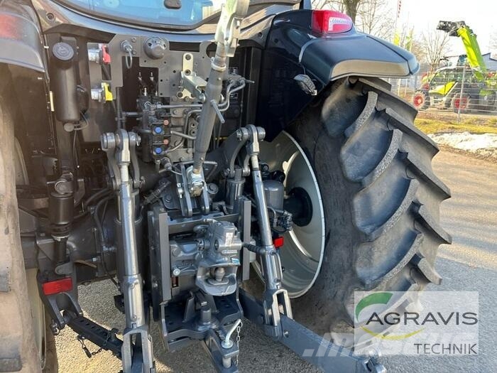 Valtra G 135 A Traktori