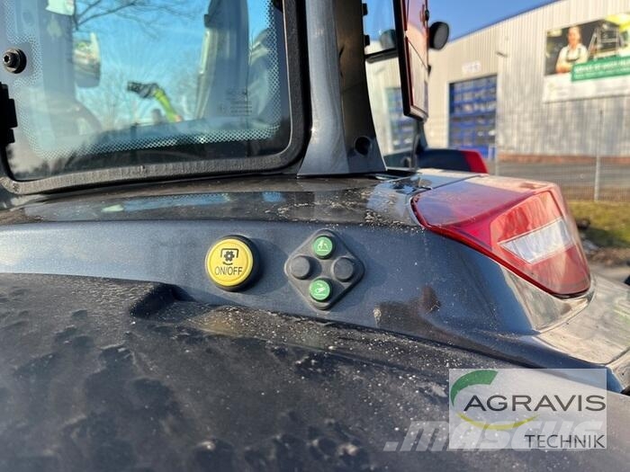 Valtra G 135 A Traktori