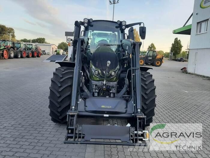 Valtra G 135 A Trattori